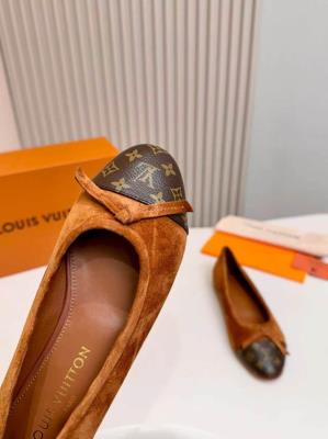 wholesale quality louis vuitton women shoes model no. 561